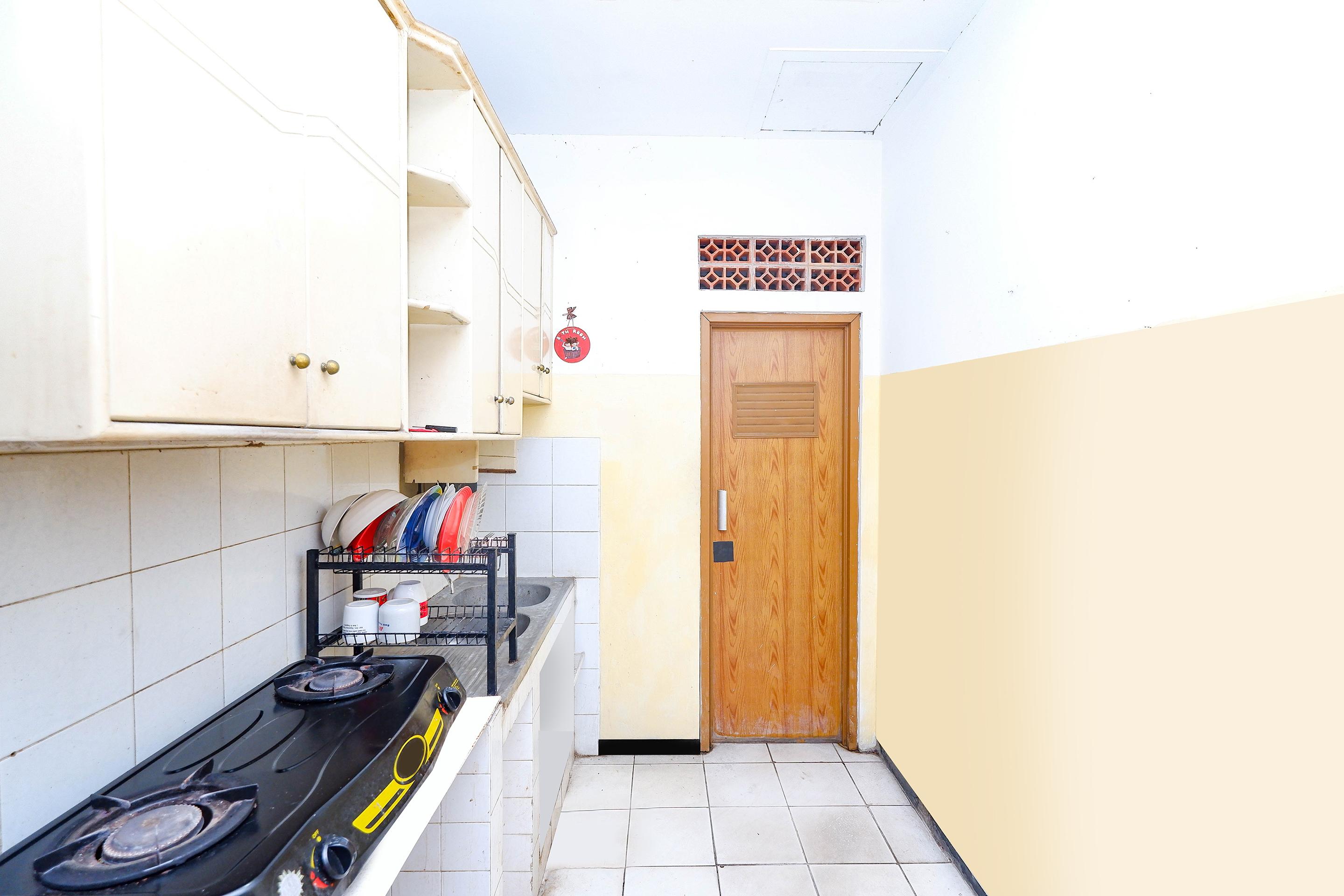 Oyo 2240 Simpang Tujuh Residence Kudus Exterior foto